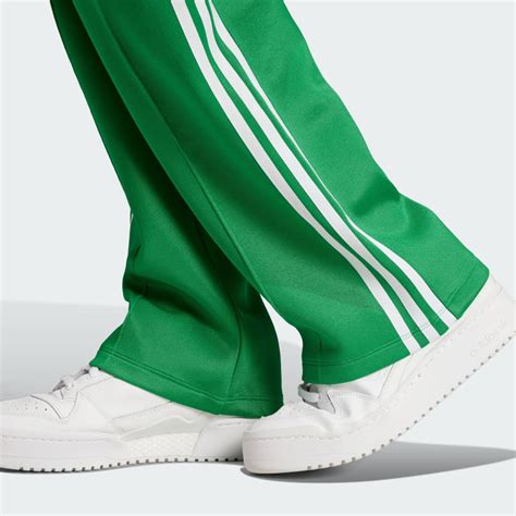 adidas nein grün seestshirt|adidas green pants.